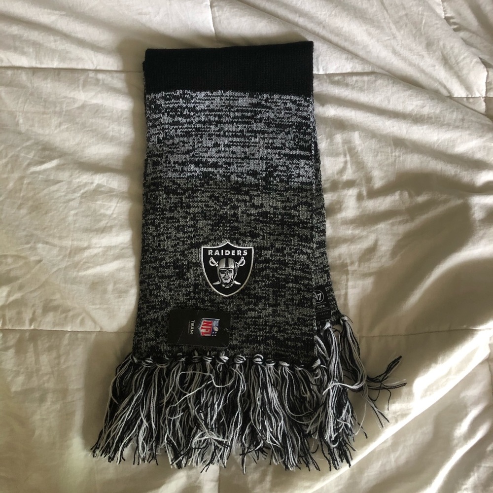 Raiders Scarf
